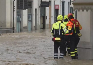 Червен код за наводнения и свлачища беше издаден в северноиталианските
