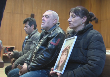 Делото за прегазената в село Браница 7 годишна Моника влиза за