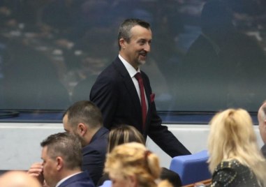 Доц д р Петко Стефановски бе избран за управител на Националната здравноосигурителна каса Той бе номиниран