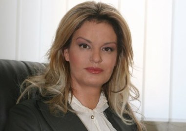 По малко от 24 часа след като бившата световна рекордьорка в