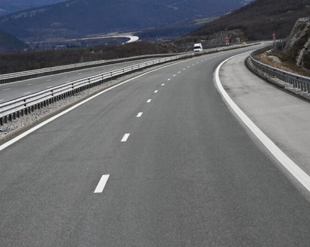 Шефът на АПИ: Цена от 42 млн. лв. за километър от магистралата 