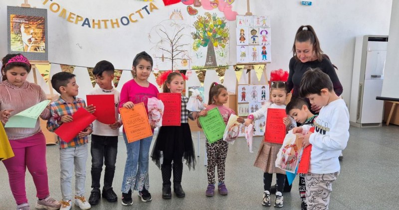 С празник „Успяваме Зеадно