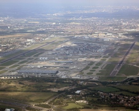 След големия пожар: Летище 