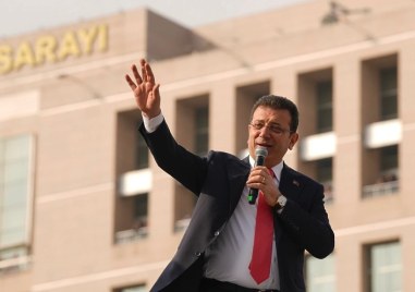 Стоя изправен никога няма да се огъна заяви кметът на Истанбул Екрем Имамоглу коментирайки решението