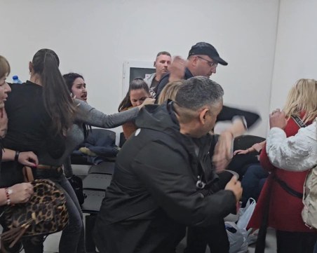 Още една жена е задържана и обвинена след скандала с кучето Мауси