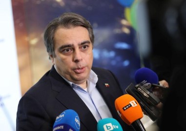 Радваме се че парламентът все решение да възстанови парламентарната група