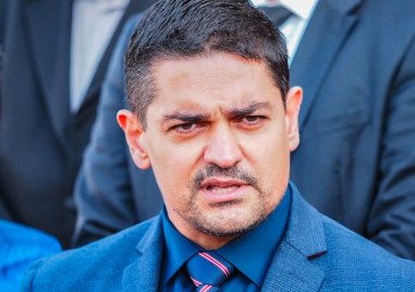 Възстановиха парламентарната група на политическа партия Морал единство чест МЕЧ