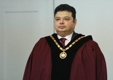 Орлин Колев положи клетва като конституционен съдия на официална церемония