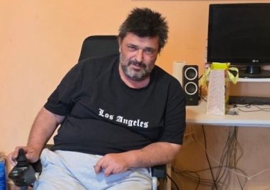 Тежката житейска история на 50 годишния Светлозар Дончев самотен баща