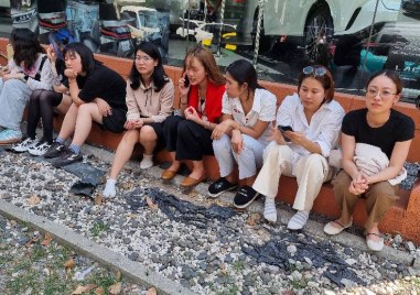 След мощния трус улиците на Банкок почернерняха от хора Разпоредена