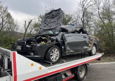 Екип от следователи от Национална следствена служба провеждат нов оглед