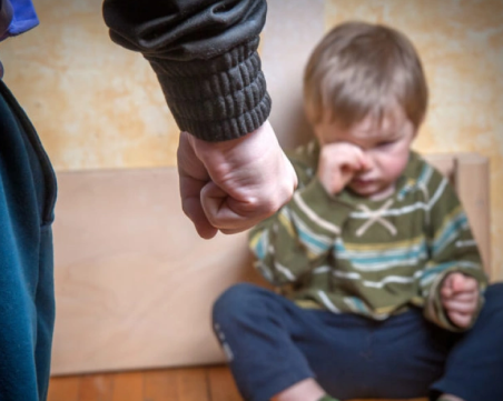 Как да наваксаме изоставането в превенцията и защитата на деца от насилие, според НМД