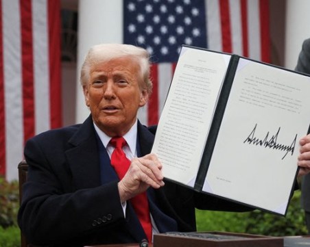 Мрачна прогноза заради митата на Тръмп: Ще се лее кръв!