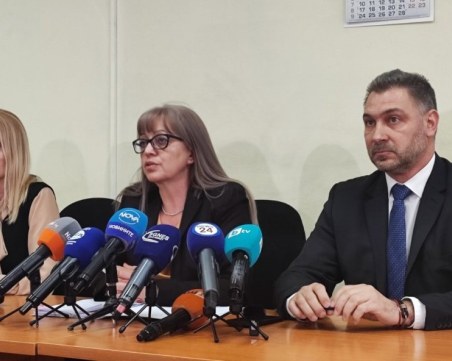 Задържаха 30 кг кокаин край Петрохан, скрит в тайник в камион