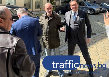 Пловдивският колоритен образ Стефчо Автографа отново напомни за себе си