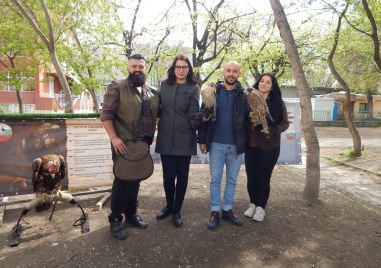 Малчуганите от 1 Б клас при ОУ Димитър Димов в