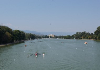 Изключителен медиен интерес предизвиква тазгодишното Европейско първенство по гребане за