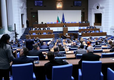 Вторият вот на недоверие към кабинета Желязков ще бъде гласуван