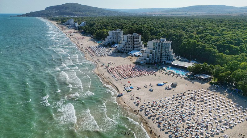 Северното Черноморие се напълни с румънски туристи