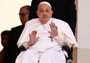 Нека дарим с надеждата на Възкресението Христово всички жертви на