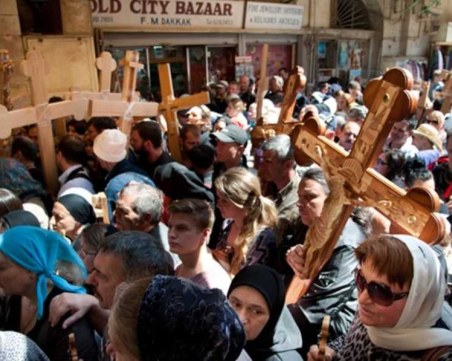 Християни от цял свят отбелязаха Великден в Йерусалим на фона на конфликта в ивицата Газа