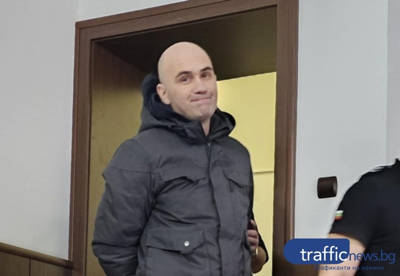 Отвод на съдията по делото срещу фотографа Димитър Дардов