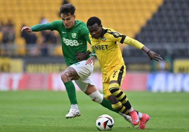 Ботев направи 1 1 като домакин на Берое в първия кръг