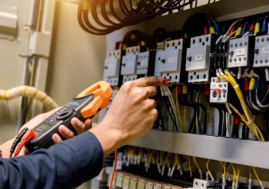 Трима възрастни хора са починали в Испания от подозрение за