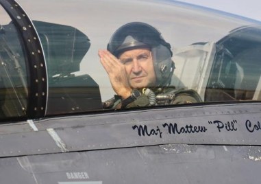 Радев за F-16: Поддръжката ще бъде трудна и скъпа