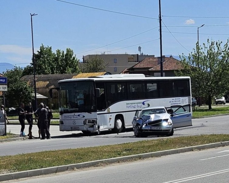 Поредна катастрофа на кръстовището на ужаса в Пазарджик