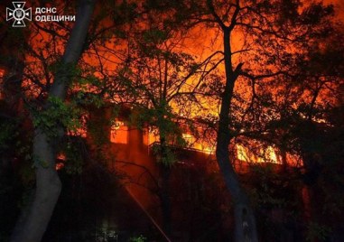 Нови руски удари срещу три украински града, убити са най-малко двама