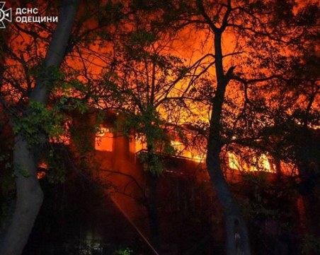 Нови руски удари срещу три украински града, убити са най-малко двама