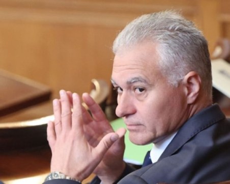 Предлагат шефът на ДАНС да оглави Комисията по досиетата