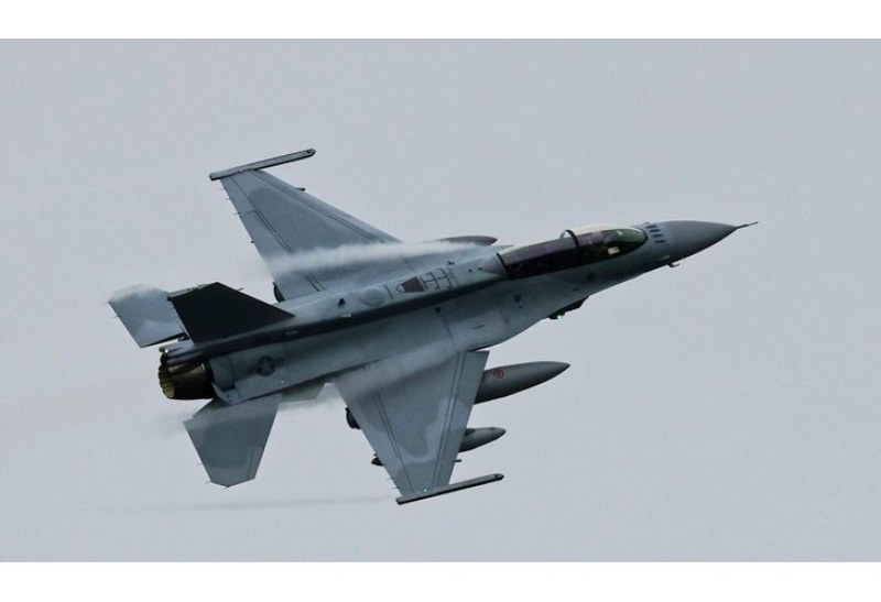 Защо не лети новият F16?