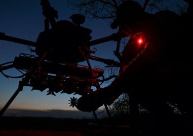 Украйна унищожи руски изтребител Су-30 с помощта на ракета, изстреляна от морски дрон