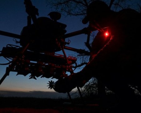 Украйна унищожи руски изтребител Су-30 с помощта на ракета, изстреляна от морски дрон