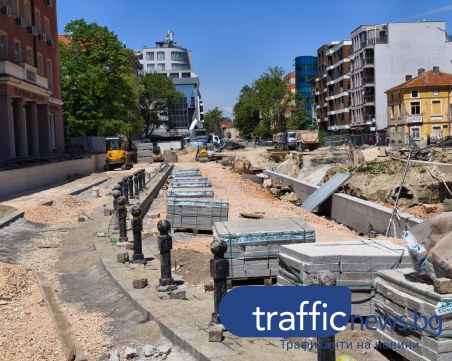 Изграждат локалното на бул. „Васил Априлов