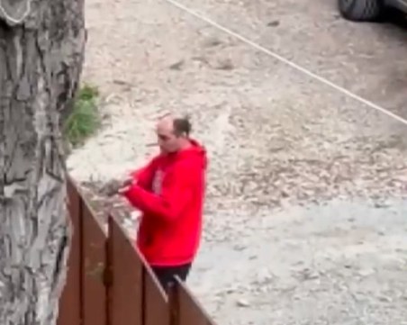 Арестуваха мъжа, тормозил и заплашвал с пистолет съседите си в столичен квартал