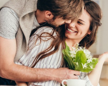 Разкриха скоростта на влюбване при мъжете и жените