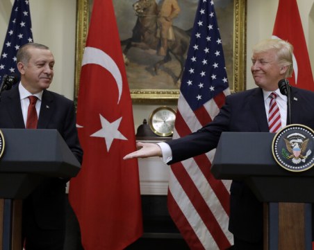 Тръмп покани Ердоган в Белия дом