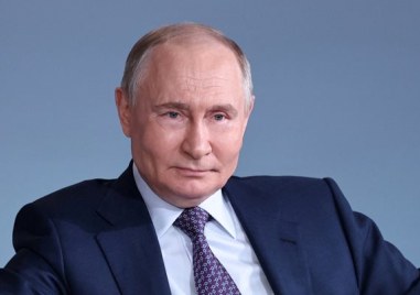 Руският президент Владимир Путин обсъди днес с иранския си колега Масуд Пезешкиан