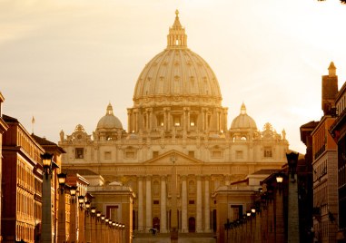 Ватиканът обяви че ще прекъсне телефонния сигнал по време на