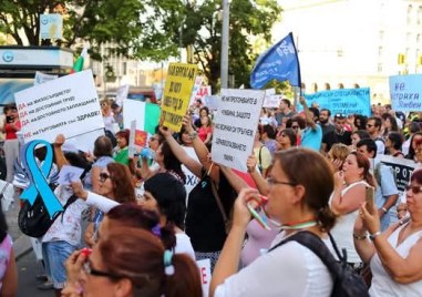 Медицинските сестри излизат на национален протест