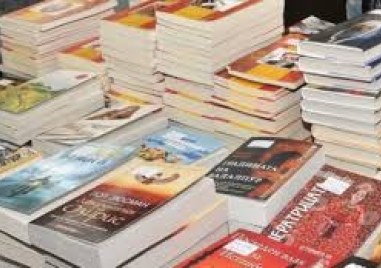 Започва кампанията „Книги за смет” в Пловдив