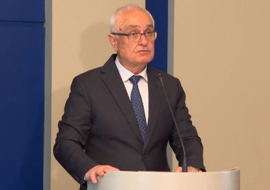Запрянов: Президентството се държи като министерство на отбраната в сянка