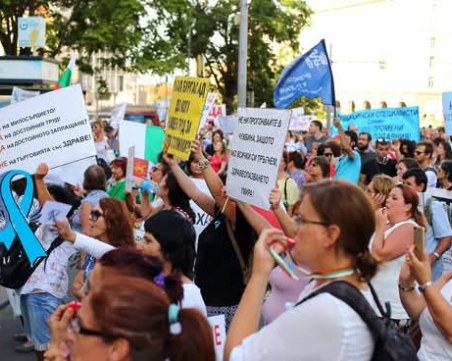 Медицинските сестри излизат на национален протест