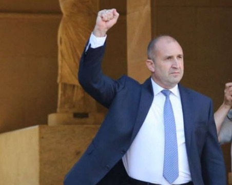 Всичко е ясно: Радев създава политически проект, но разцеплението при него вече започна