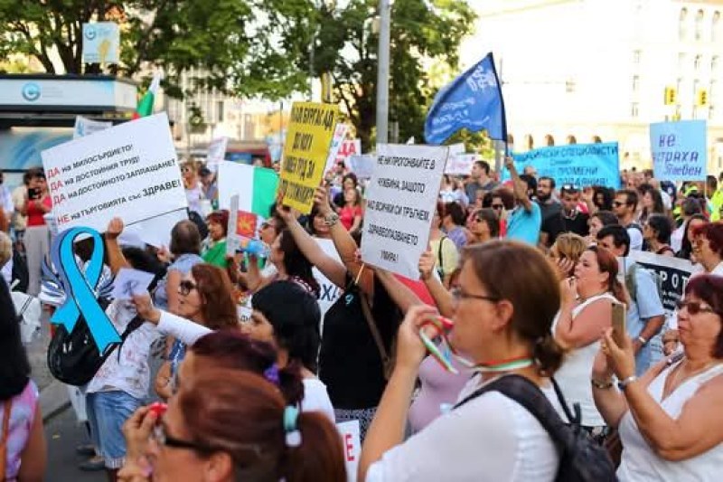 Медицинските сестри излизат на национален протест