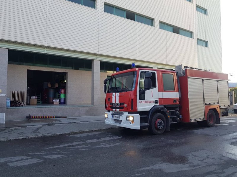 26 пожара за денонощие в страната, има загинал