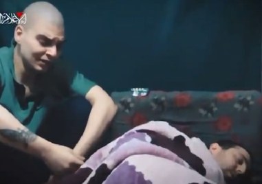 Хамас разпространи видео с двама живи израелски заложници